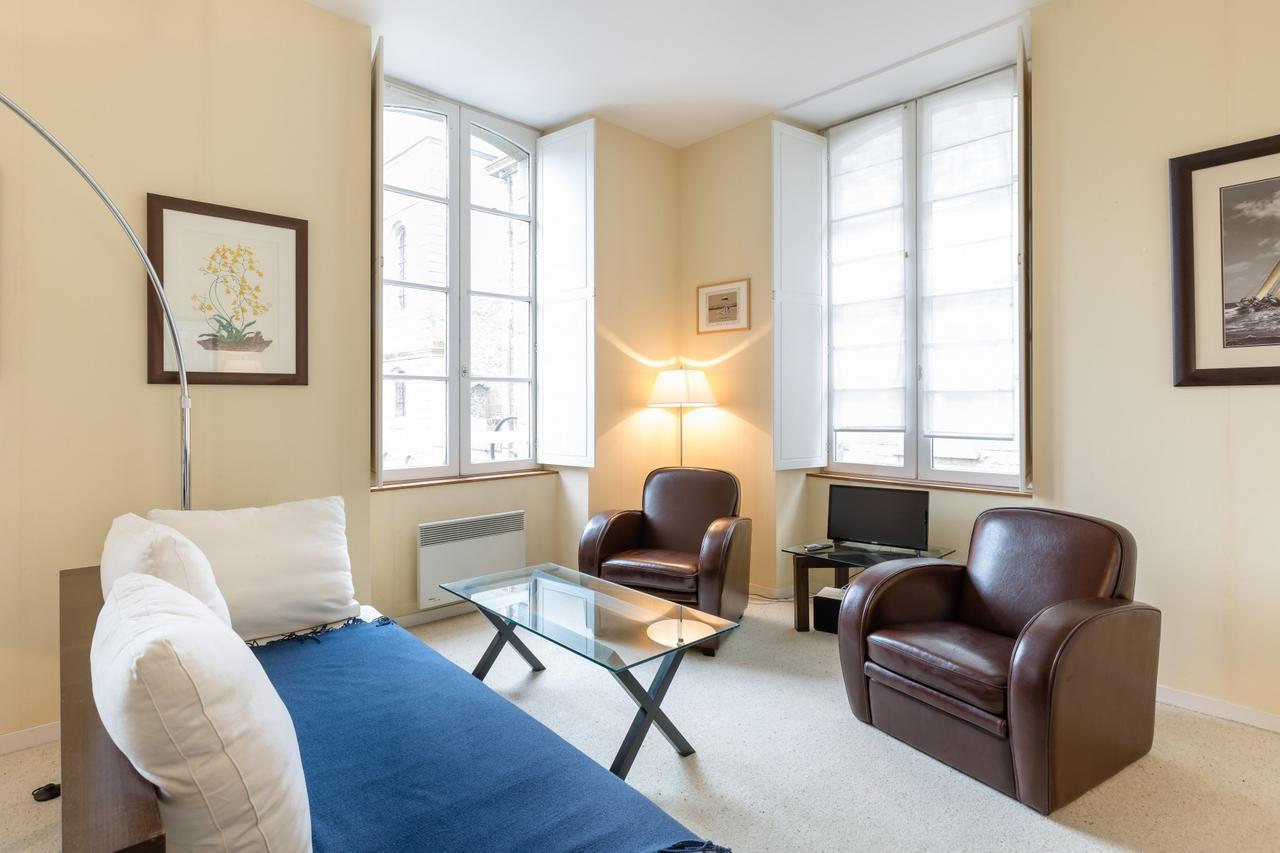 Le Surcouf, Intra-muros Apartment *