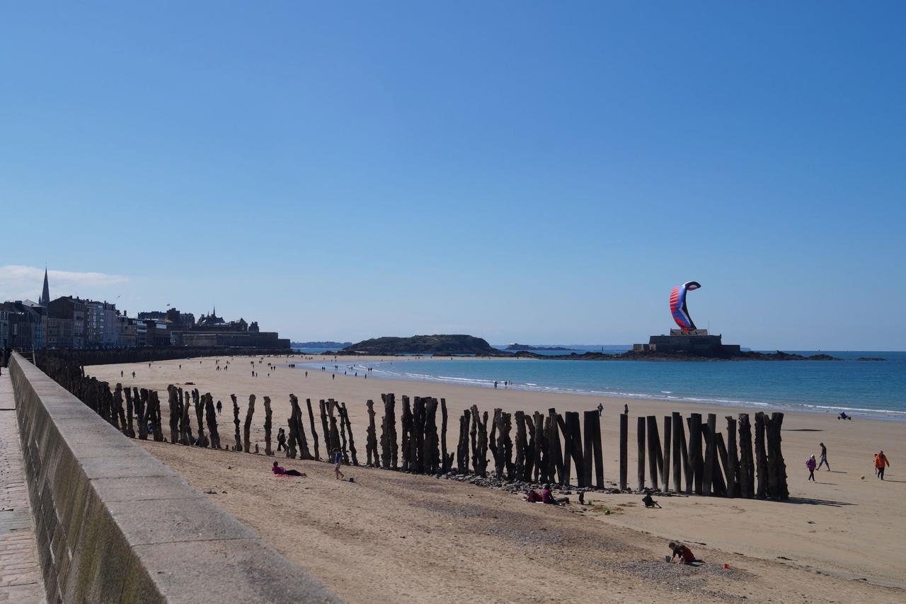 Le Surcouf, Intra-muros * Saint-Malo